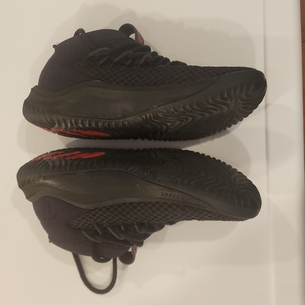 Dame 4 Adidas basketball shoes Damian Lillard 🏀 - Picture 9 of 9